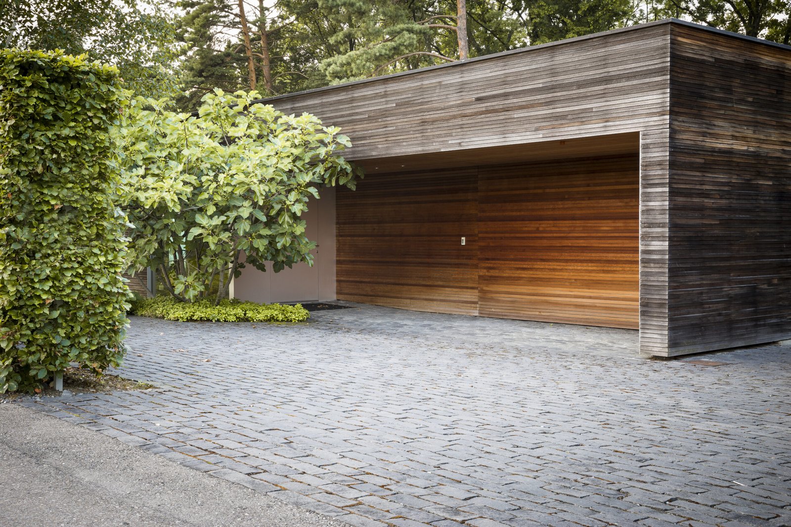 Wooden Garage_edited.jpg