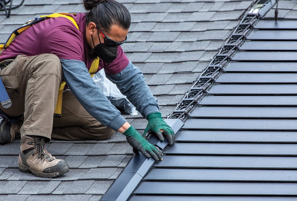 GAF Solar Shingles - Online.jpeg